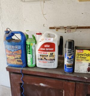 o43- garden/bug sprays