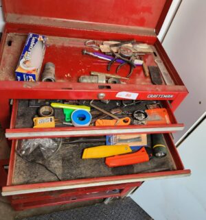 o86- Craftsman 2 piece tool box w/ contents - Image 3