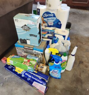 o97- Various Household Items, Cleaning Products