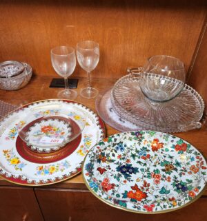 o101- vintage trays and glass dishes