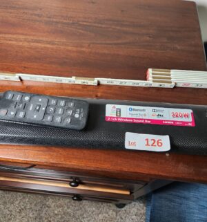 o126- LG Bluetooth Soundbar