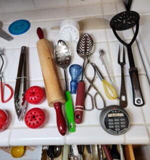 o149- kitchen utensils - Image 3