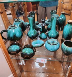 o162- Collection of Blue Mountain Pottery