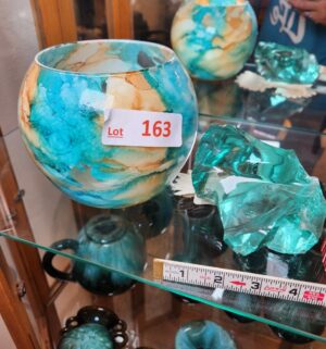 o163- Raw Glass, Vase