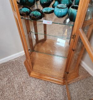 o165- Lighted Curio Cabinet - Image 3