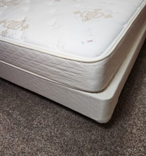 o168- Full Size Mattress, Boxspring, frame - Image 3