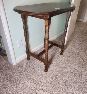o175- vintage table - Image 3