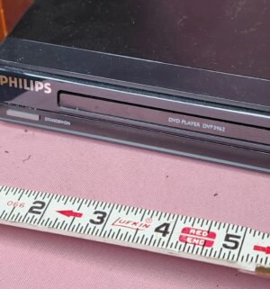 o261- Philips DVD Player w/ remote - Image 3