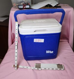 o285- igloo legend 10 cooler