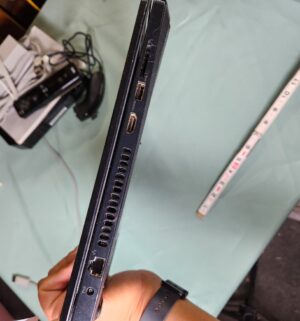 v13- Dell Laptop AMD A8. Inspiron 5000 Series. No charger, unable to test - Image 6