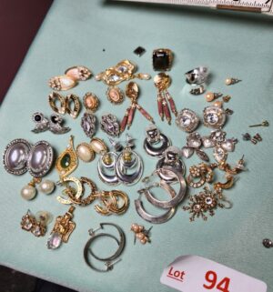 v94- vintage earring collection