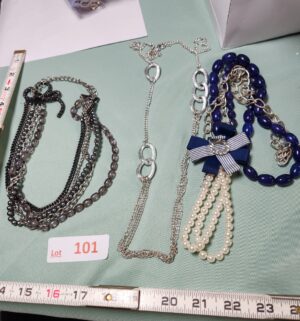 v101- Necklaces