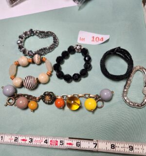 v104- bracelets
