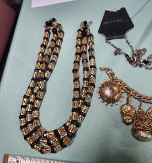 v121- Bracelet, Necklaces - Image 3
