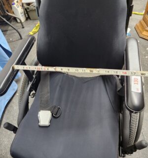 v130- Quickie IRIS tilt-in-space wheelchair - Image 9