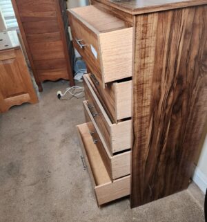 w3- Newer Chest of Drawers - Image 3