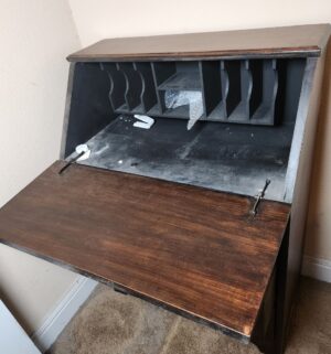 w9- Vintage Drop Front Desk. Great Shape - Image 3