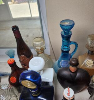 w13- vintage decanter collection. Empty bottles - Image 4