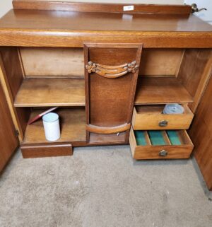 w57- English Antique Oak Art Deco Sideboard - Image 4