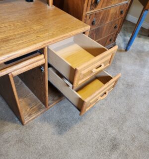 w58- 2 Piece Computer Desk w/ hutch. Great Shape - Image 4