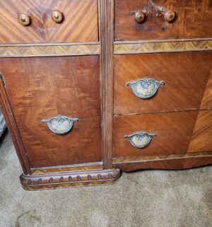 w68- Antique Art deco sideboard. Requires repair - Image 3