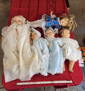 w111- Antique Dolls