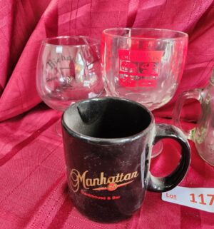 w117- Fresno Restaurant Collectible, vintage glasses