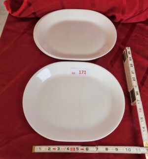 w171- Corelle Ware set of 3 platters