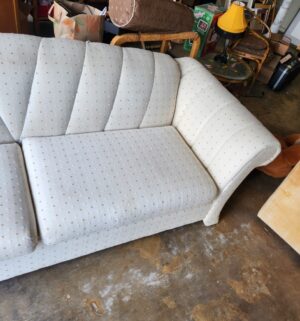 x2- 2pc sofa set great shape - Image 4