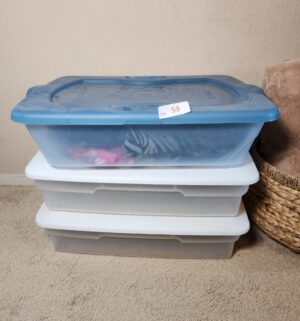 x59- Sterilite Storage Totes