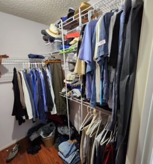 x167- All Clothing in Master Closet. Mens & Womens. Size Small & Womens Petite