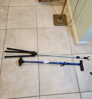 x170- cane w/ tripod
