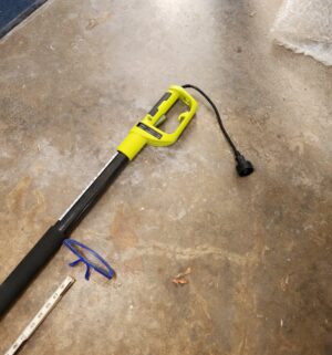 x437- sun joe 10 inch electric pole saw - Image 4