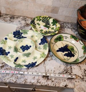 x442- platter and bowls