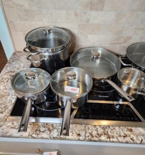 x447- Wolfgang puck bistro cookware