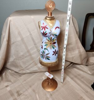 x453- dressform jewelry holder
