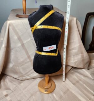 x454- dressform jewelry holder