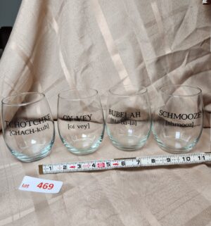 x469- glassware with yiddish sayings