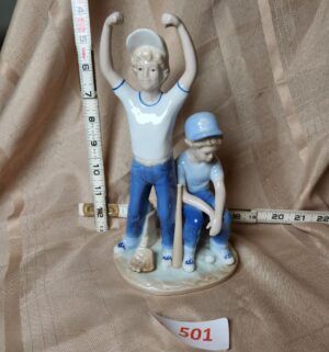 x501- Paul Sebastian 1989 Figurine