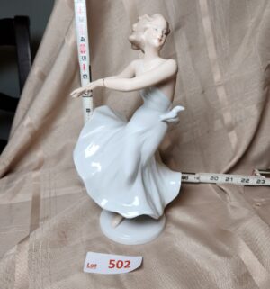 x502- Ballerina Wallendorf Porcelain