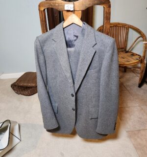 x519- Yves Saint Laurent Suit Set size 42 (estimated)