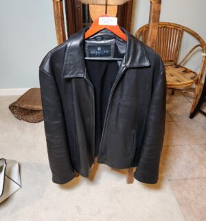 x527- Kenneth Cole Reaction Leather Jacket Size M
