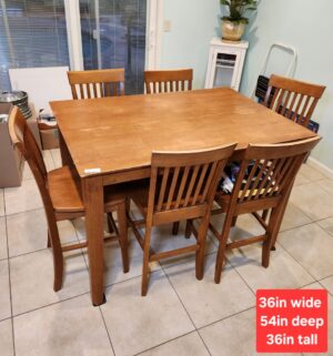 x531- Counter Height Dining Table w/ Hidder Butterfly Leaf Extensions