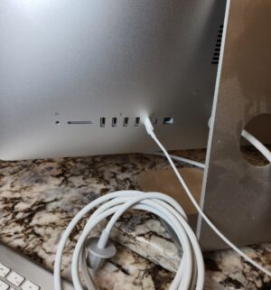 x539- Apple Computer Model A1418 System. Estate to factory reset by pick up - Image 3