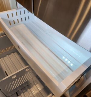 x542- Kenmore Stainless French Door Refrigerator. Stunning Condition. Keeps proper temp. Very clean. Water/ice both work - Image 7