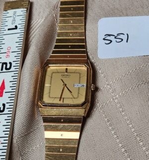 x551- Vintage Seiko Watch