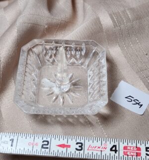x554- Crystal Ring Holder