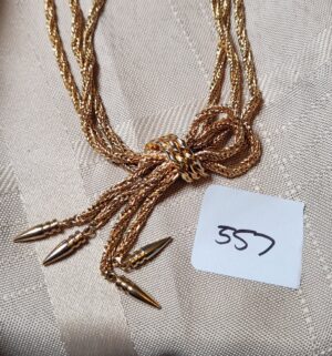 x557- 1960s rope chain necklace