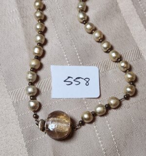 x558- vintage pearl necklace