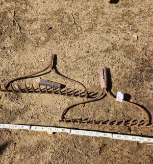 y17- vintage rake forks